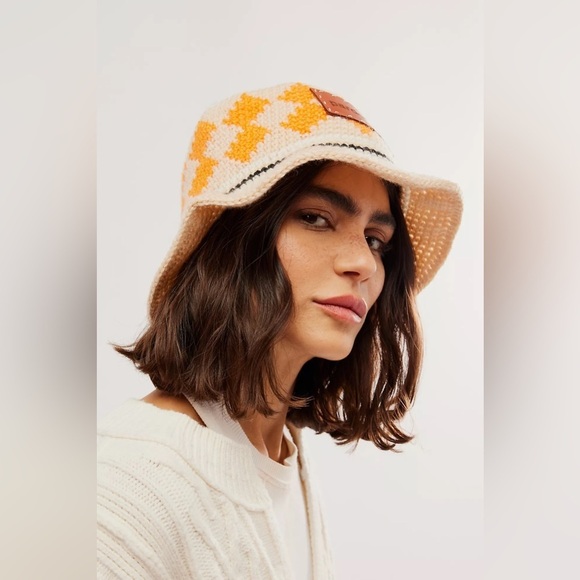 NWT Pardo Ivo Hat - Picture 4 of 4